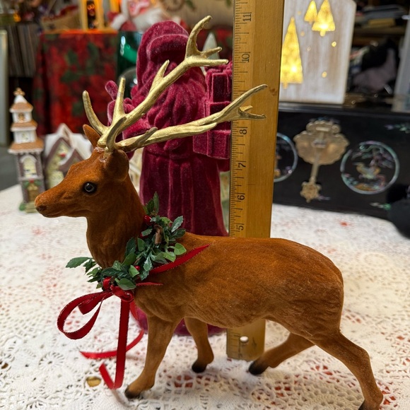 Felted Santa With Reindeer - Picture 8 of 8